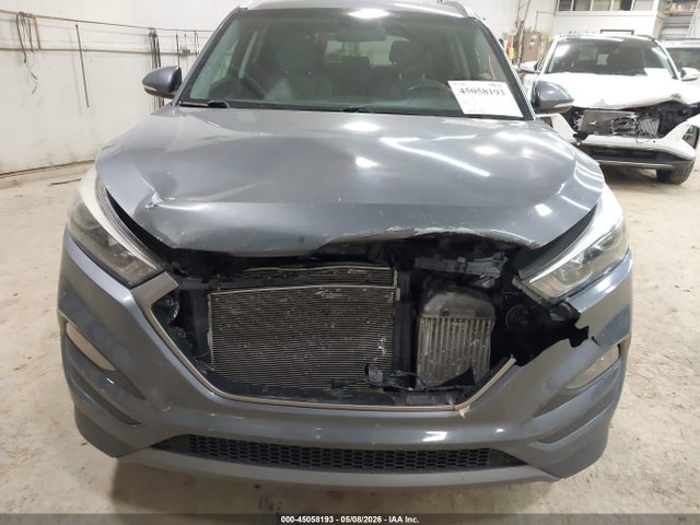 2016 Hyundai Tucson Sport მანქანა იყიდება აუქციონზე, vin: KM8J3CA27GU226502, აუქციონის ნომერი: 45058193