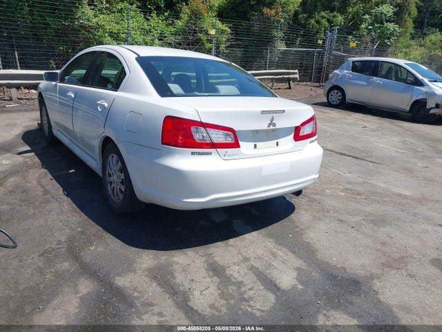45058205 :رقم المزاد ، 4A32B2FF8AE002817 vin ، 2010 Mitsubishi Galant Fe مزاد بيع