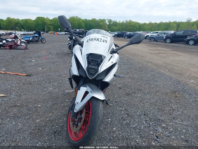 Продажа на аукционе авто 2024 Suzuki Gsx800 F, vin: JS1EM13B2R7102282, номер лота: 45058249