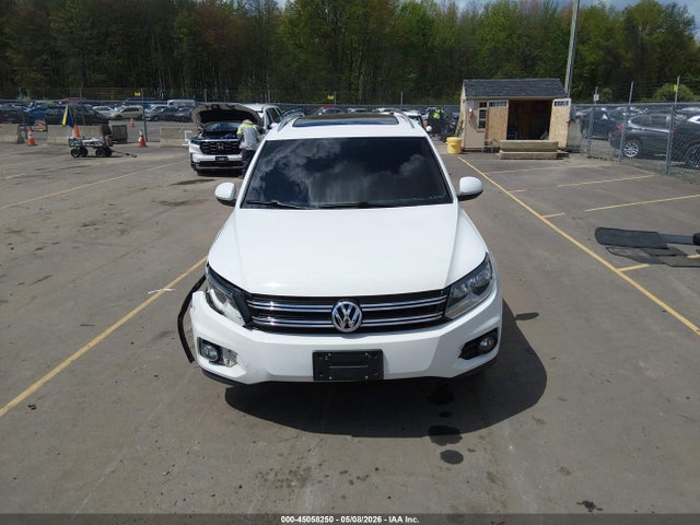 45058250 :رقم المزاد ، WVGBV7AX3FW602682 vin ، 2015 Volkswagen Tiguan Se مزاد بيع