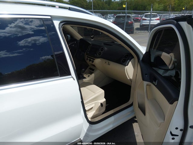 45058250 :رقم المزاد ، WVGBV7AX3FW602682 vin ، 2015 Volkswagen Tiguan Se مزاد بيع