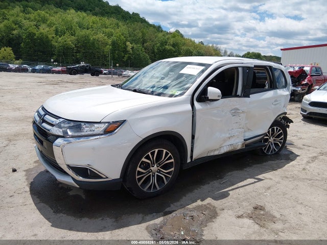 2018 Mitsubishi Outlander Es/le/se/sel მანქანა იყიდება აუქციონზე, vin: JA4AZ3A3XJZ066728, აუქციონის ნომერი: 45058261