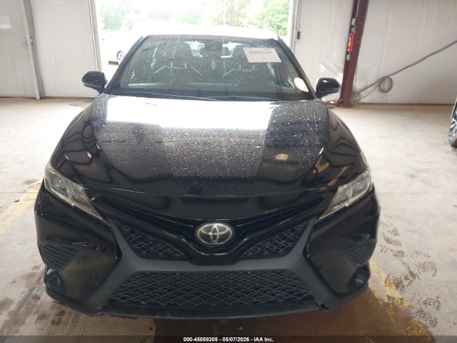 Продаж на аукціоні авто 2018 Toyota Camry Se, vin: 4T1B11HK5JU080211, номер лоту: 45058305