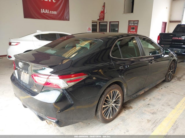 Продаж на аукціоні авто 2018 Toyota Camry Se, vin: 4T1B11HK5JU080211, номер лоту: 45058305
