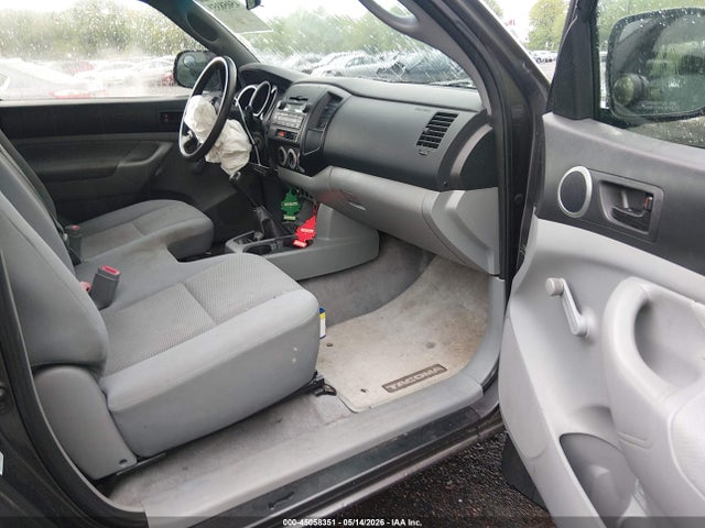 45058351 :رقم المزاد ، 5TFPX4EN0BX004615 vin ، 2011 Toyota Tacoma مزاد بيع