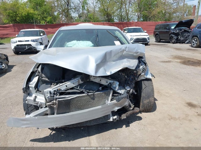 Продажа на аукционе авто 2015 Chevrolet Malibu Ls, vin: 1G11B5SL5FF100385, номер лота: 45058353