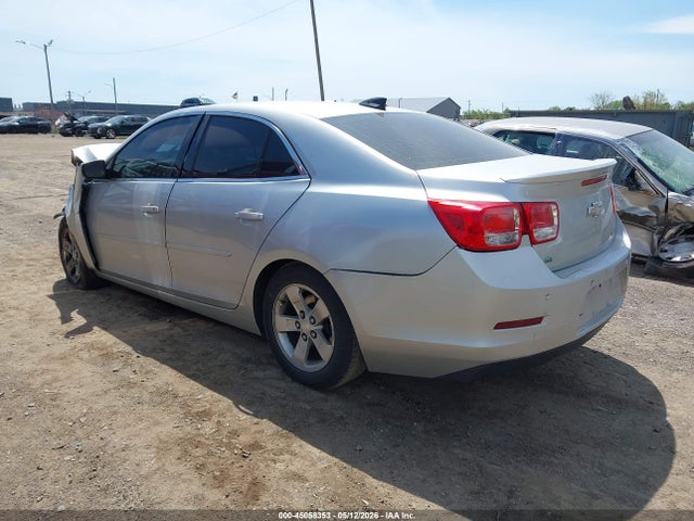 Продажа на аукционе авто 2015 Chevrolet Malibu Ls, vin: 1G11B5SL5FF100385, номер лота: 45058353