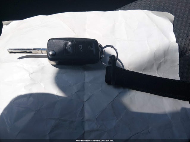 Продаж на аукціоні авто 2014 Volkswagen Passat 1.8t S, vin: 1VWAT7A38EC046692, номер лоту: 45058358