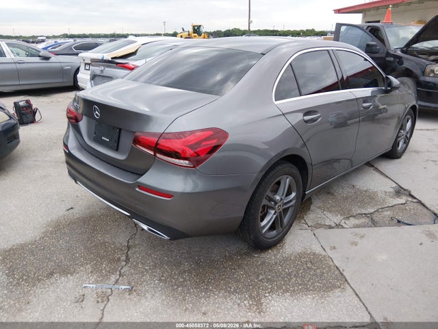45058372 :رقم المزاد ، W1K3G4EBXLJ203217 vin ، 2020 Mercedes-benz A 220 مزاد بيع