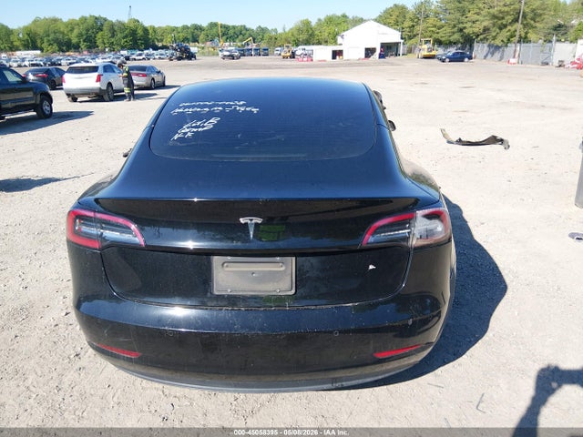 Tesla Model 3 Rear-wheel Drive 2022 5YJ3E1EAXNF184734 Image 16