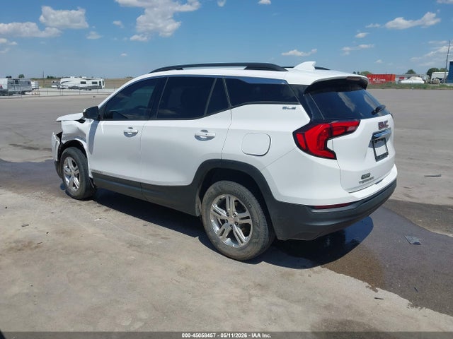 3GKALMEVXJL404262 GMC Terrain Sle