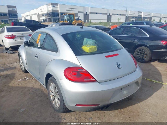 2014 Volkswagen Beetle 1.8t Entry მანქანა იყიდება აუქციონზე, vin: 3VWF17AT1EM633696, აუქციონის ნომერი: 45058480