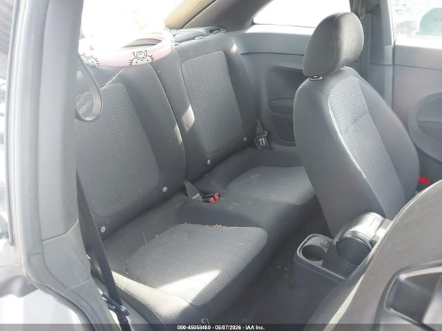 2014 Volkswagen Beetle 1.8t Entry მანქანა იყიდება აუქციონზე, vin: 3VWF17AT1EM633696, აუქციონის ნომერი: 45058480