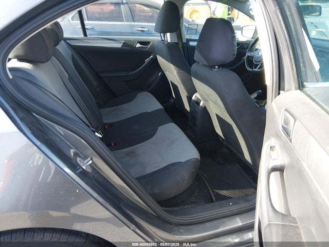 45058503 :رقم المزاد ، 3VW2B7AJ7HM394945 vin ، 2017 Volkswagen Jetta 1.4t S مزاد بيع