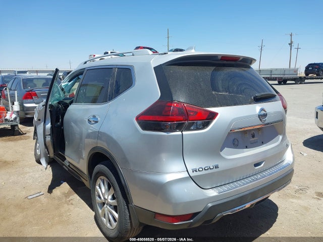 Продажа на аукционе авто 2018 Nissan Rogue Sv, vin: 5N1AT2MT4JC815826, номер лота: 45058520