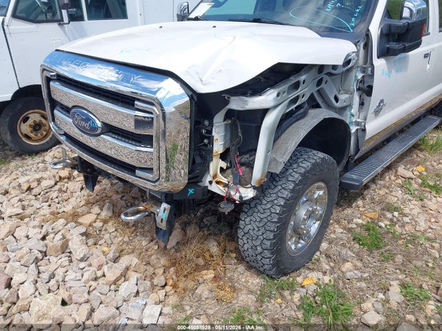 45058528 :رقم المزاد ، 1FT8W3BT2DEB44653 vin ، 2013 Ford F-350 Lariat مزاد بيع