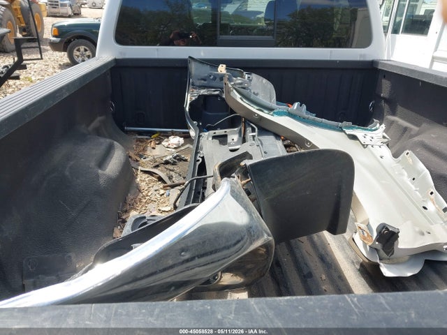 45058528 :رقم المزاد ، 1FT8W3BT2DEB44653 vin ، 2013 Ford F-350 Lariat مزاد بيع