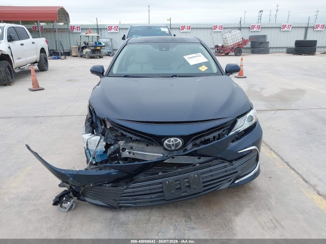 Toyota CAMRY XLE 2021 4T1F11AK2MU565115 Image 12