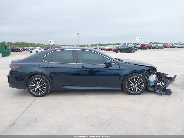 Toyota CAMRY XLE 2021 4T1F11AK2MU565115 Image 13