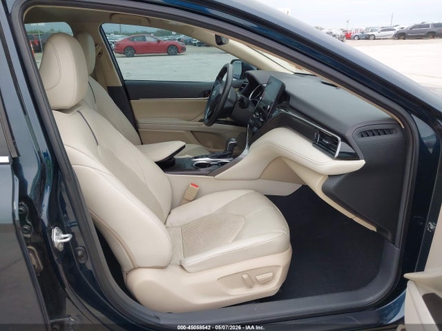 Toyota CAMRY XLE 2021 4T1F11AK2MU565115 Image 5