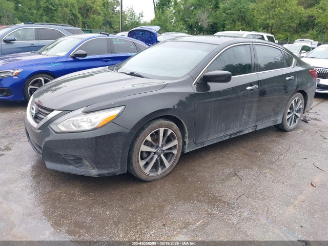 45058588 :رقم المزاد ، 1N4AL3AP9HN349056 vin ، 2017 Nissan Altima 2.5 Sr مزاد بيع