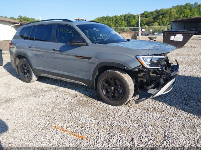 Продажа на аукционе авто 2024 Volkswagen Atlas 2.0t Peak Edition Sel, vin: 1V2GR2CA5RC582563, номер лота: 45058602