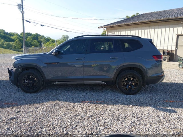 Продаж на аукціоні авто 2024 Volkswagen Atlas 2.0t Peak Edition Sel, vin: 1V2GR2CA5RC582563, номер лоту: 45058602