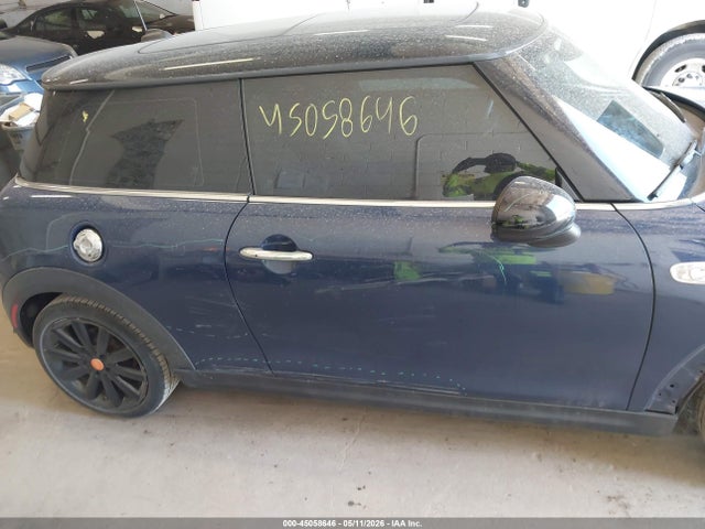 Auction sale of the 2016 Mini Hardtop Cooper S, vin: WMWXP7C59G2C60731, lot number: 45058646