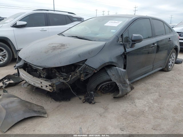 Toyota COROLLA LE 2022 5YFEPMAE1NP296940 Image 2