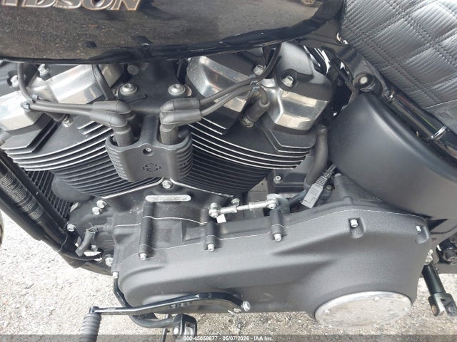 1HD1YJJ22KB065280 Harley-Davidson FXBB