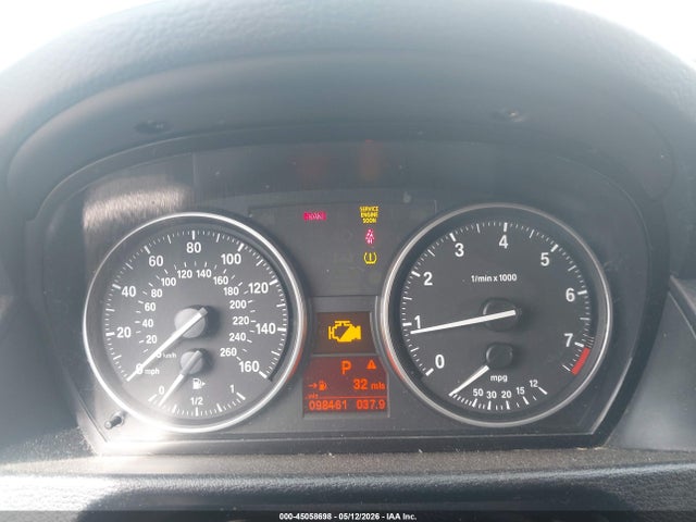 Продаж на аукціоні авто 2013 Bmw X1 Xdrive28i, vin: WBAVL1C58DVR90329, номер лоту: 45058698