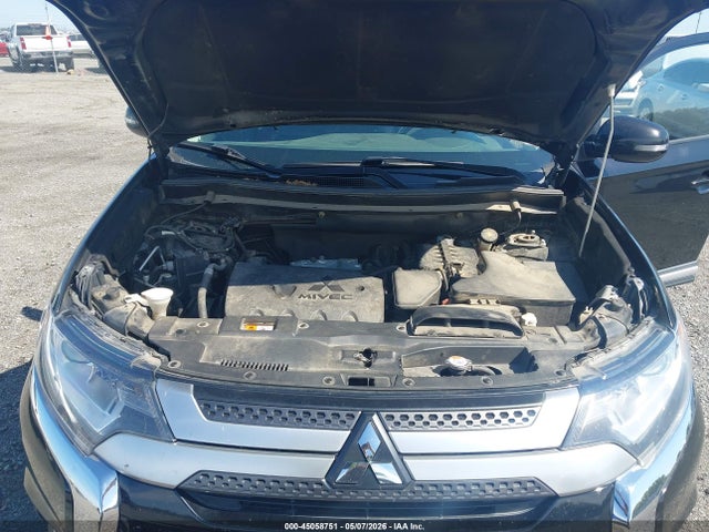 45058751 :رقم المزاد ، JA4AZ3A35KZ044508 vin ، 2019 Mitsubishi Outlander Se مزاد بيع