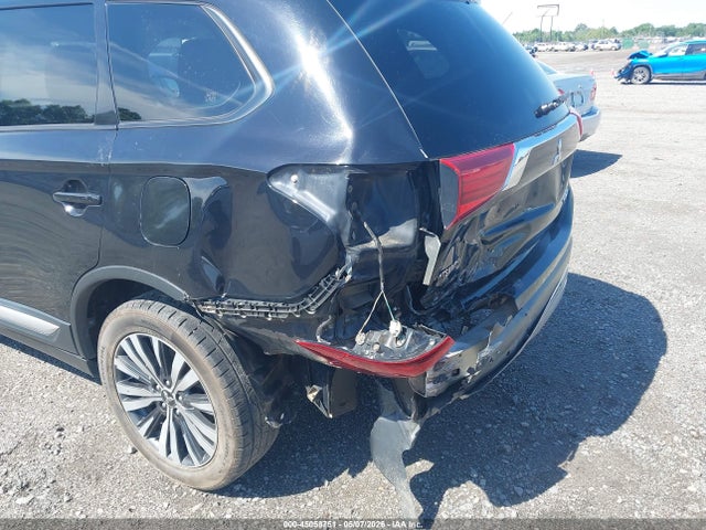 45058751 :رقم المزاد ، JA4AZ3A35KZ044508 vin ، 2019 Mitsubishi Outlander Se مزاد بيع