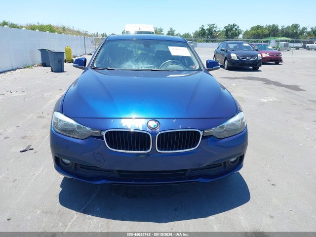 Продаж на аукціоні авто 2017 Bmw 320i, vin: WBA8E1G35HNU18625, номер лоту: 45058762