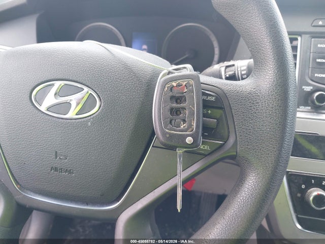 45058782 :رقم المزاد ، 5NPE24AF1FH155999 vin ، 2015 Hyundai Sonata Se مزاد بيع