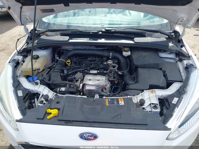 45058816 :رقم المزاد ، 1FADP3FE6JL325288 vin ، 2018 Ford Focus Se مزاد بيع