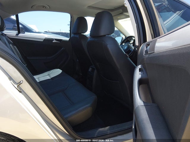 2012 Volkswagen Jetta 2.5l Sel მანქანა იყიდება აუქციონზე, vin: 3VWLP7AJ9CM458868, აუქციონის ნომერი: 45058819