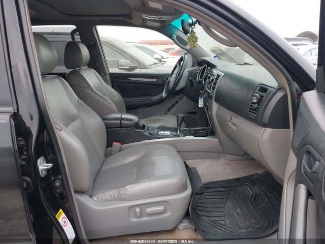 45058830 :رقم المزاد ، JTEZT17R048004772 vin ، 2004 Toyota 4runner Limited V8 مزاد بيع