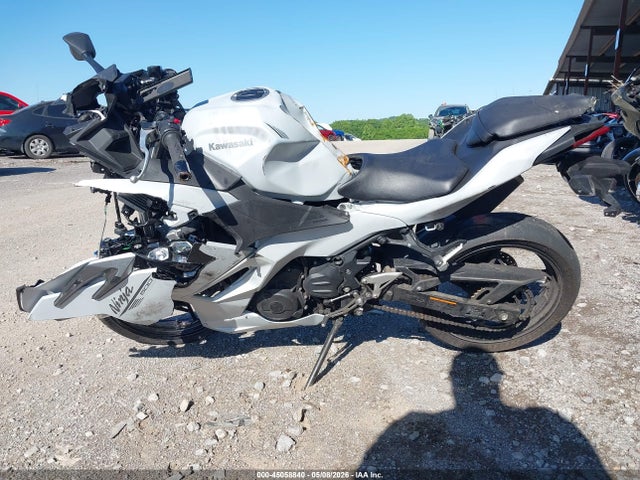 Kawasaki EX500 2024 ML5EXGG13RDA10680 Image 13