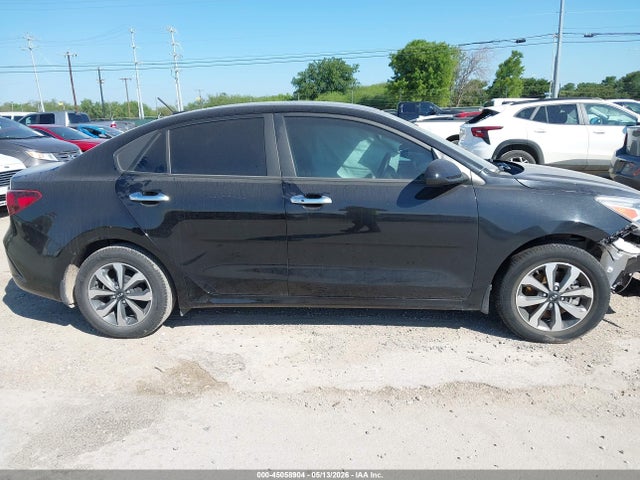 3KPA24AD8ME415359 KIA RIO S