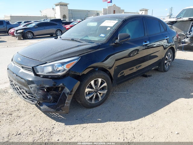 3KPA24AD8ME415359 KIA RIO S