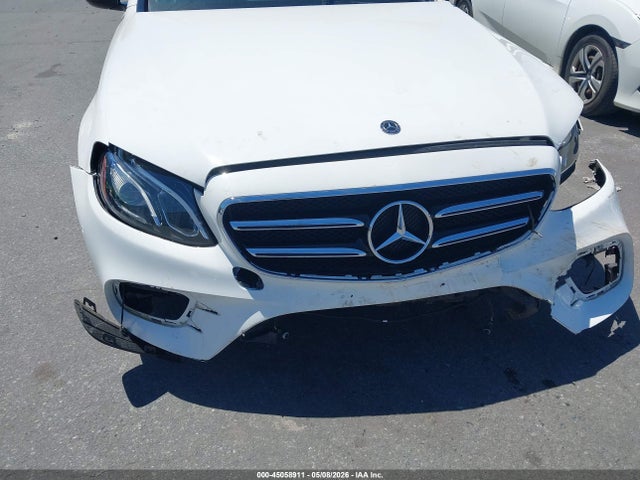 45058911 :رقم المزاد ، WDDZF6GBXJA475348 vin ، 2018 Mercedes-benz E 400 4matic مزاد بيع