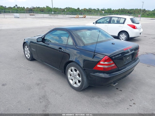 45058915 :رقم المزاد ، WDBKK49F82F260324 vin ، 2002 Mercedes-benz Slk 230 Kompressor مزاد بيع