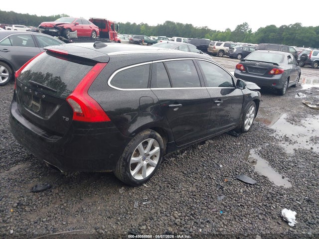 2016 Volvo V60 T5 Drive-e Premier მანქანა იყიდება აუქციონზე, vin: YV140MEK2G1316274, აუქციონის ნომერი: 45058958