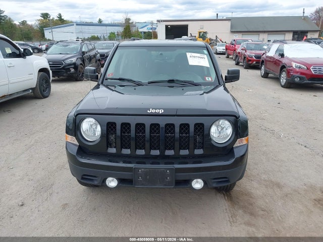 45059009 :رقم المزاد ، 1C4NJRBBXHD106434 vin ، 2017 Jeep Patriot Sport 4x4 مزاد بيع