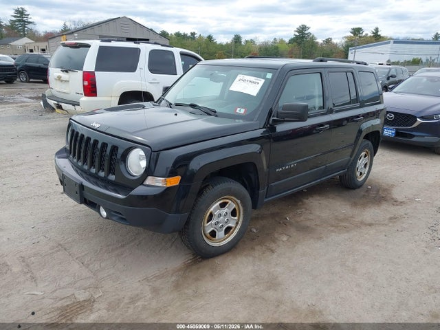 45059009 :رقم المزاد ، 1C4NJRBBXHD106434 vin ، 2017 Jeep Patriot Sport 4x4 مزاد بيع