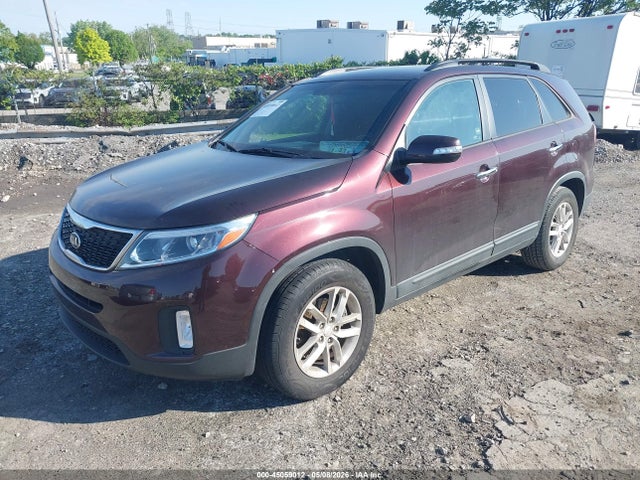 KIA SORENTO LX 2014 5XYKT3A61EG455655 Image 2