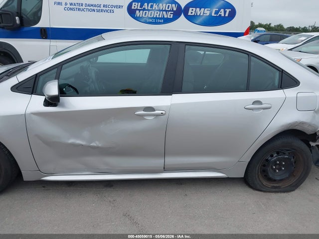 Toyota COROLLA LE 2022 5YFEPMAE2NP313826 Image 14