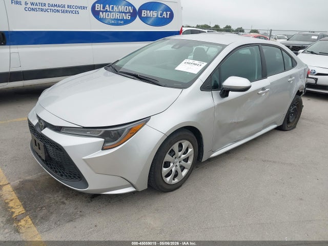Toyota COROLLA LE 2022 5YFEPMAE2NP313826 Image 2