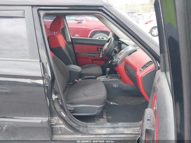 2010 Kia Soul Sport მანქანა იყიდება აუქციონზე, vin: KNDJT2A2XA7121974, აუქციონის ნომერი: 45059072
